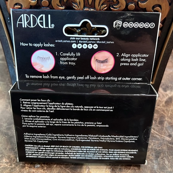 Ardell-Set of Press on Lashes-Wispies + Dual Lash Applicator-New in Sealed Pkg - Picture 3 of 5